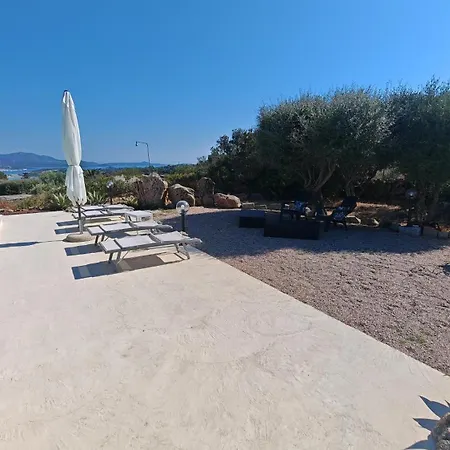 Casa Mariposa Porto Rotondo Дом отдыха Rudalza
